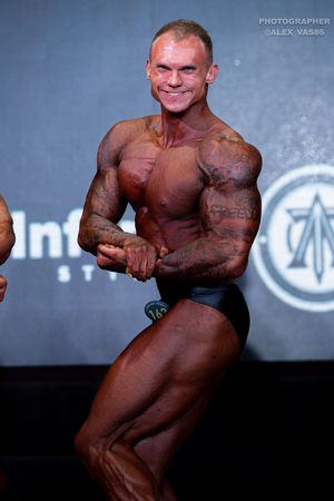 СLASSIC PHYSIQUE +178